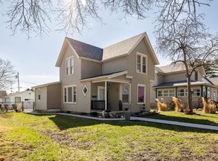 103 W Lincoln St, Kentland, IN 47951