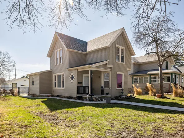 103 W Lincoln St, Kentland, IN 47951