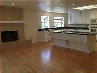 4th image of 1155 Wilhelmina Way