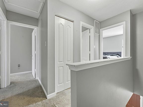 3rd image of 45270 Woodstown Way