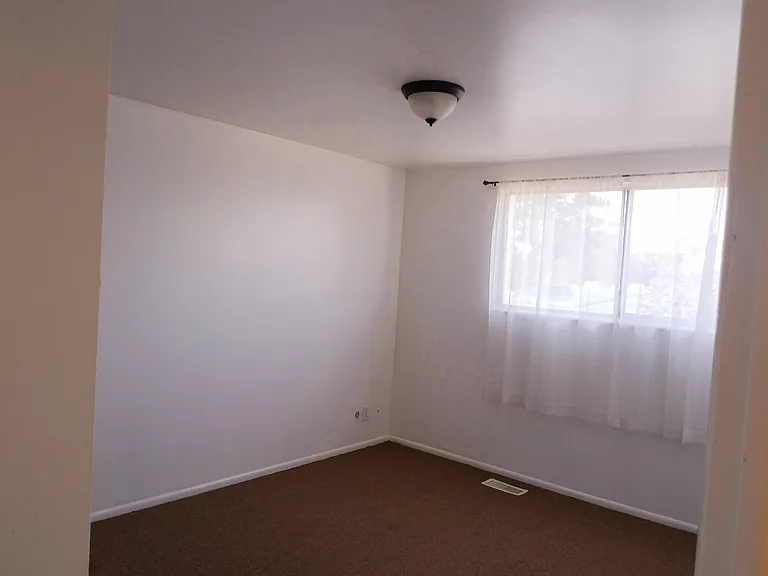 4040 S Bonniewood St — Photo 9