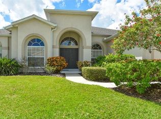 7785 Castleisland Dr, Sarasota, FL 34240