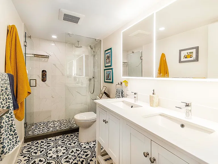 1355 Harwood St #205 — Photo 15