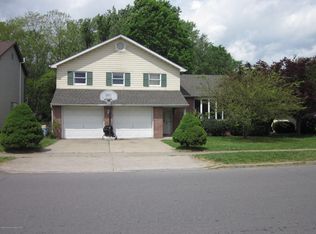 706 Parrott Ave, Scranton, PA 18504