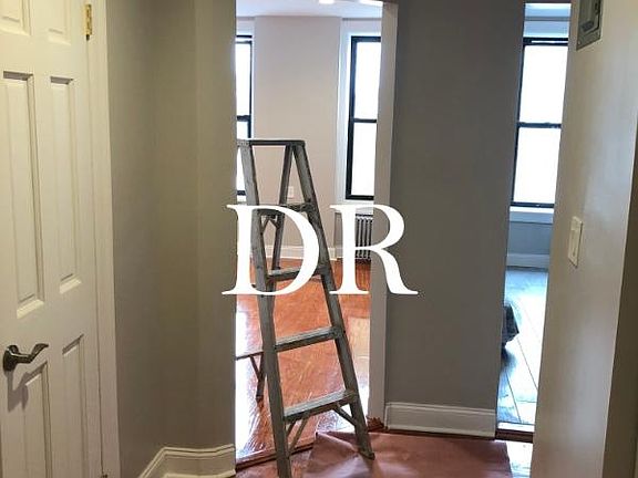 3rd image of 8758 Bay Pkwy APT B6