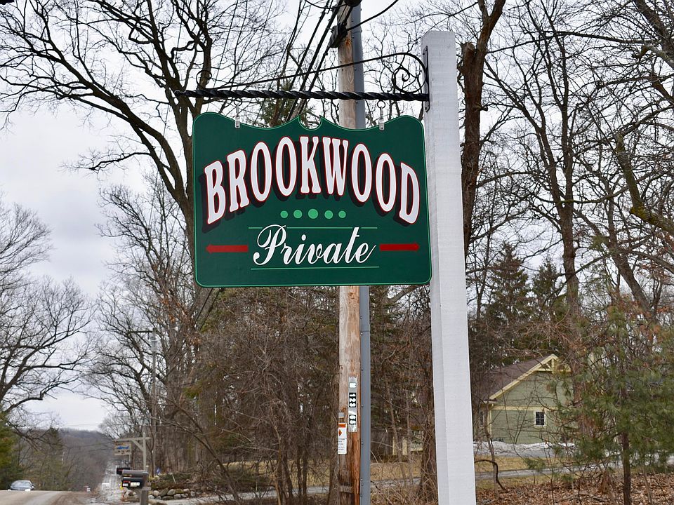 1st image of 737 Upr Brookwood Dr