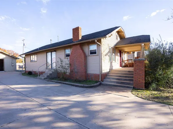 1311 S 7th St, Ponca City, OK 74601