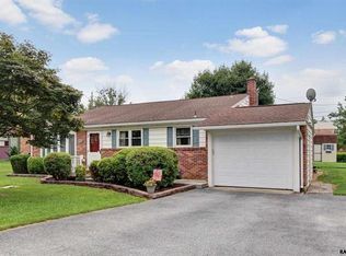 2428 Raleigh Dr, York, PA 17402