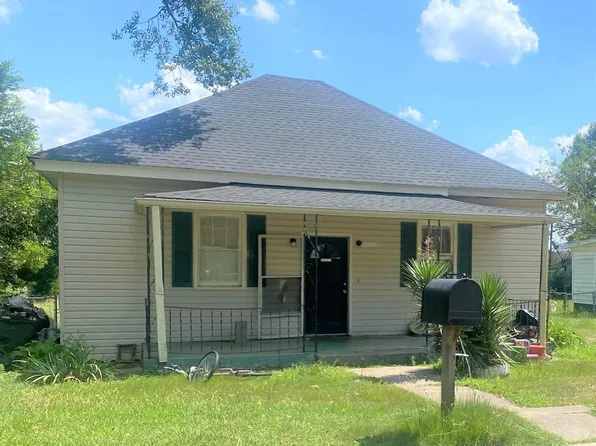 122 Peachtree St, Griffin, GA 30223