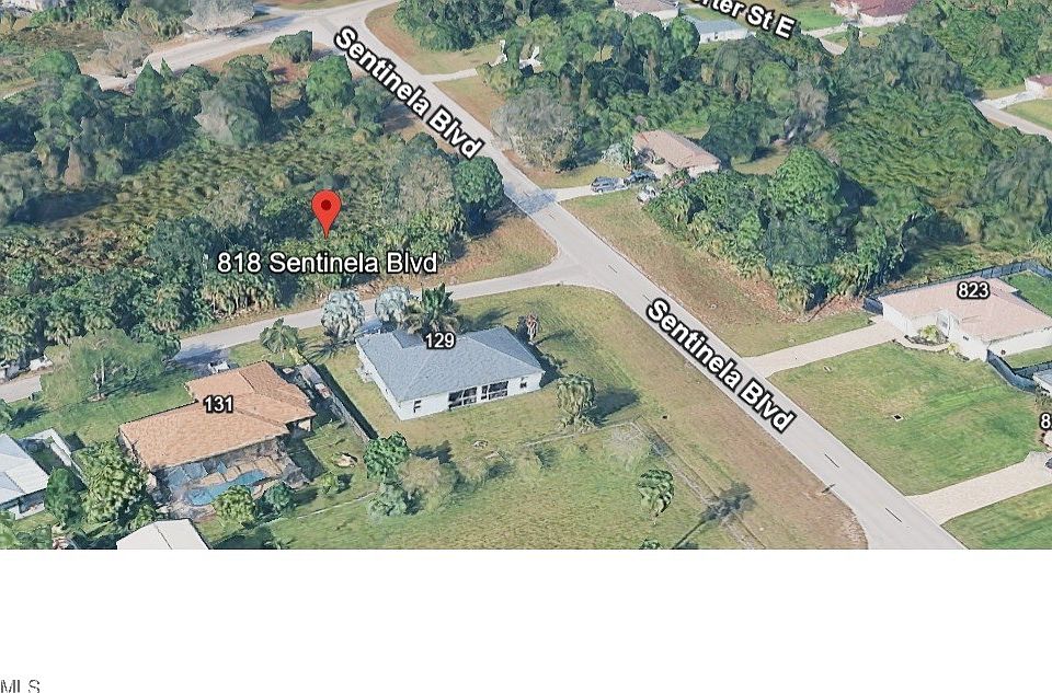2nd image of 818 Sentinela Blvd