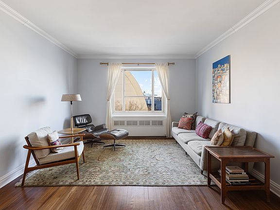 4th image of 530 E 90th St APT 5A