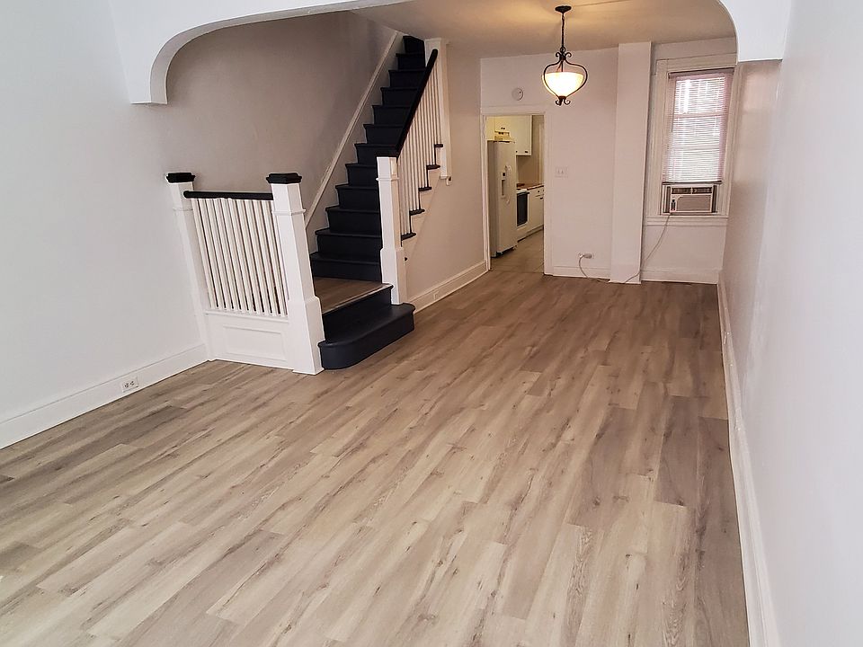 open Livingroom / dining room