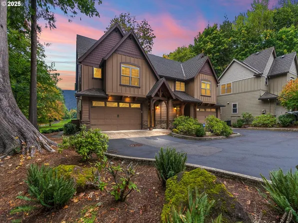 67653 E Fairway Ave, Welches, OR 97067