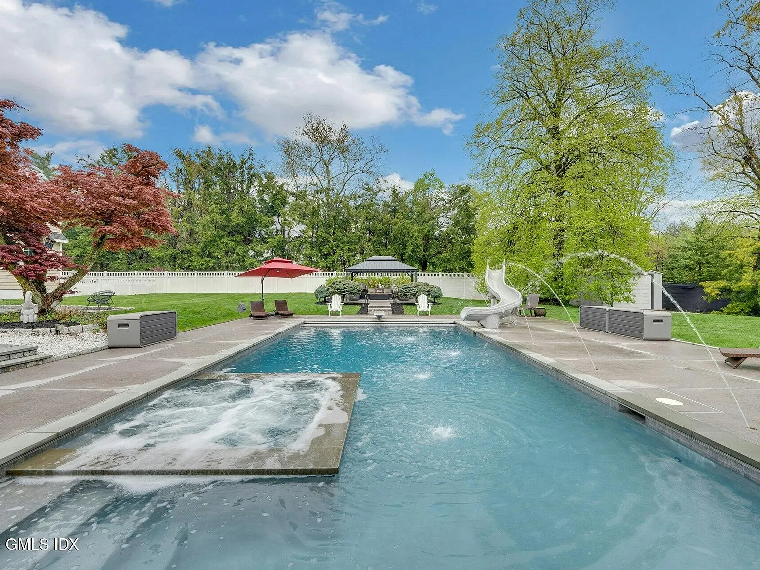 4 bed, 5.5 bath, $50,000 — Photo 4