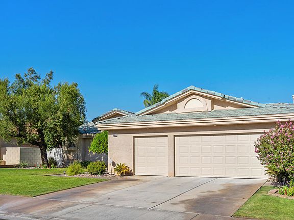 3rd image of 40650 Cabana Ct