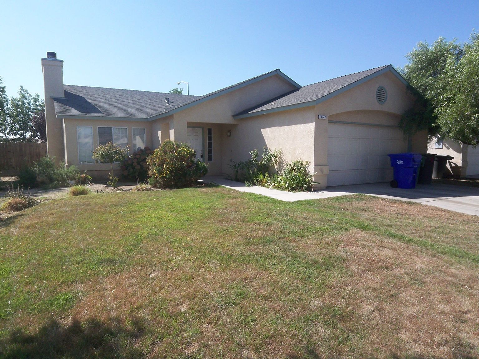 13747 E Young Ave, Parlier, CA 93648 Zillow