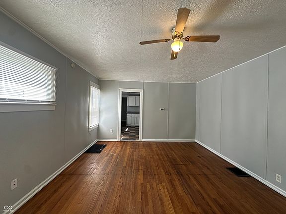 5th image of 2020 Adams St