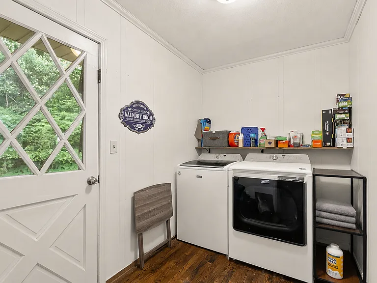 3836 Blackberry Ln — Photo 8