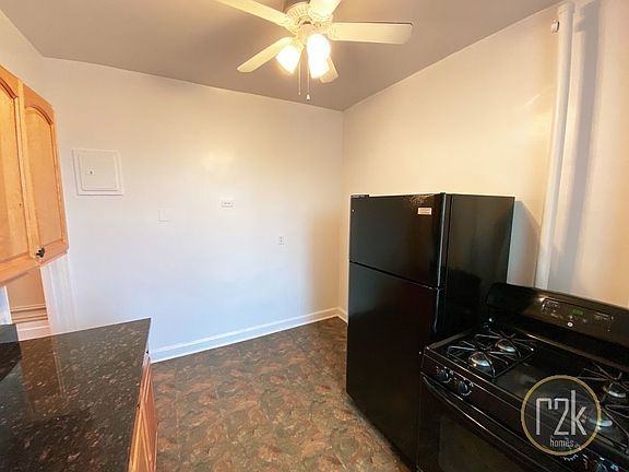 3rd image of 31-69 33rd St #23E
