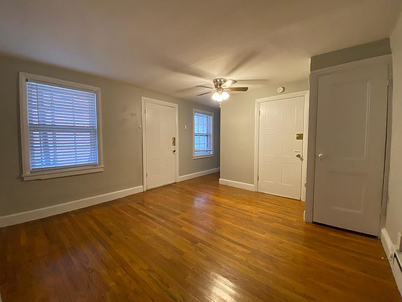 4th image of 213 S Hanover St APT 2