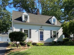 1125 W Arlington Rd, Erie, PA 16509
