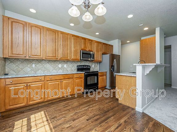 5th image of 1613 Metropolitan Dr Unit C