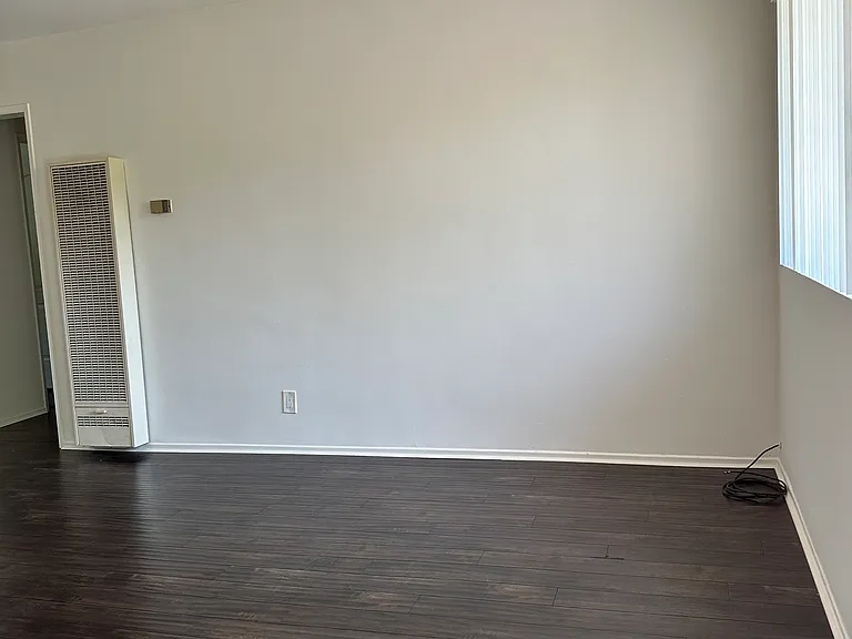 11523 Hatteras St #5 — Photo 5