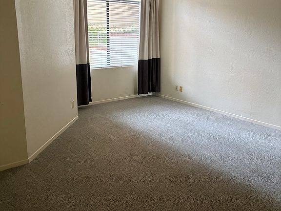 3rd image of 2563 Plaza Del Amo Unit 101