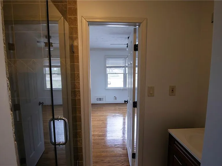 1292 Monfort Rd — Photo 31