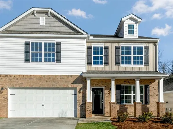 2739 Luxborough Ln, Mebane, NC 27302