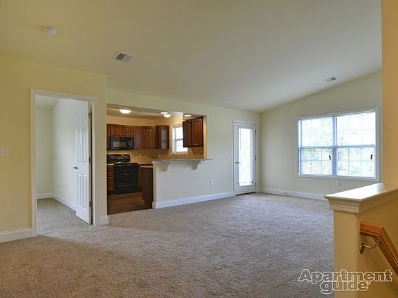 Vaulted ceilings on top floors