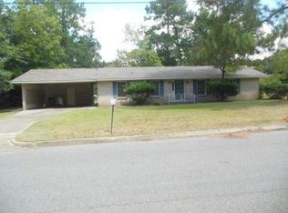 1100 Sassar St, Dothan, AL 36301