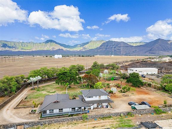 4th image of 87-251 Paakea Rd