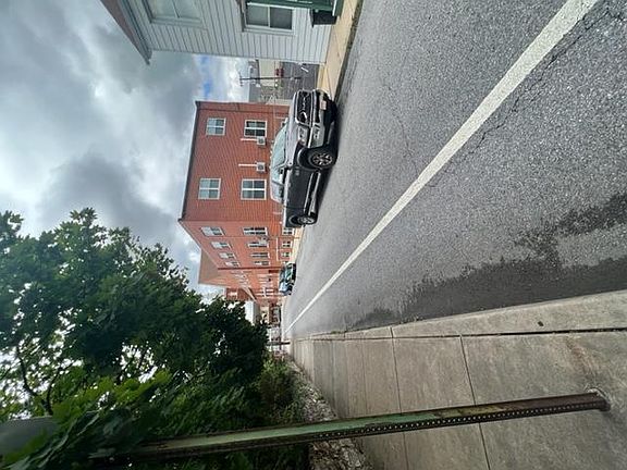 2nd image of 23 High St #23B