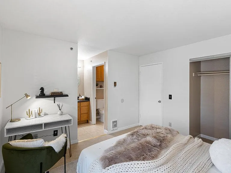 29588 Vanderbilt St #113 — Photo 5