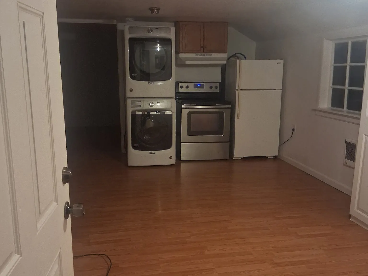 1 bed, 250 sqft, $1,200 — Photo 3