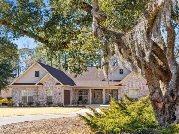 6131 Mount Carmel Parke, Wilmington, NC 28412