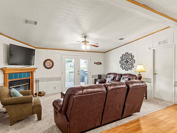 4th image of 10245 Northlake Cir