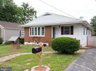 414 Holy Cross Rd, Baltimore, MD 21225