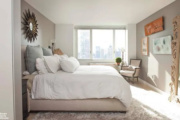 Rented by Brown Harris Stevens | media 25