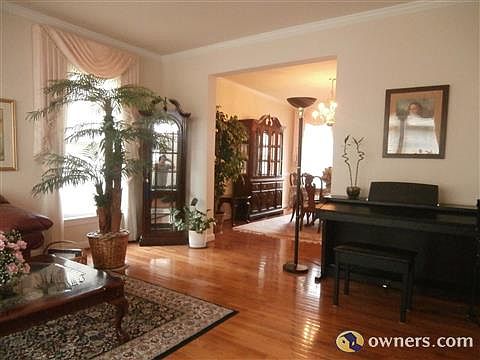 2nd image of 12984 Highland Oaks Ct