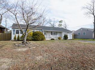 934 Alpine St, Forked River, NJ 08731