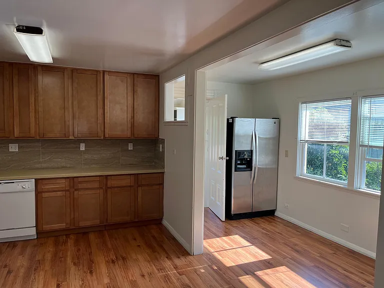 1108 Santa Clara Ave #D — Photo 6