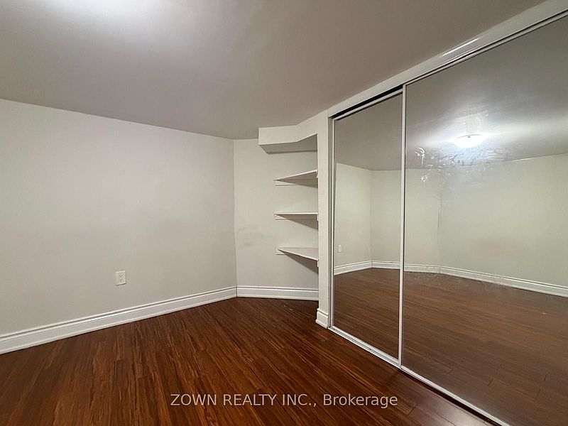 Brampton House for rent - 3 Bedrooms — photo 16