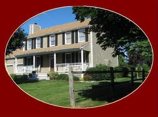 11 Kerry Dr, Attleboro, MA 02703