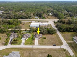 2219 Lincoln Park Ave, Alva, FL 33920