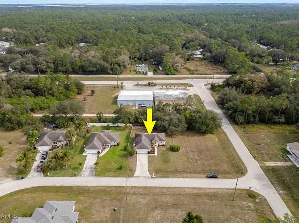 2219 Lincoln Park Ave, Alva, FL 33920