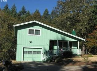 737 Tanglewood St, Sutherlin, OR 97479