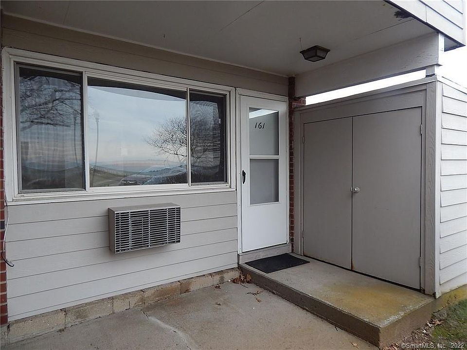1st image of 161 West Walk #161