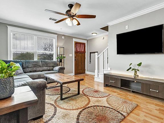 5th image of 1725 Harvey Mitchell Pkwy S APT 1632